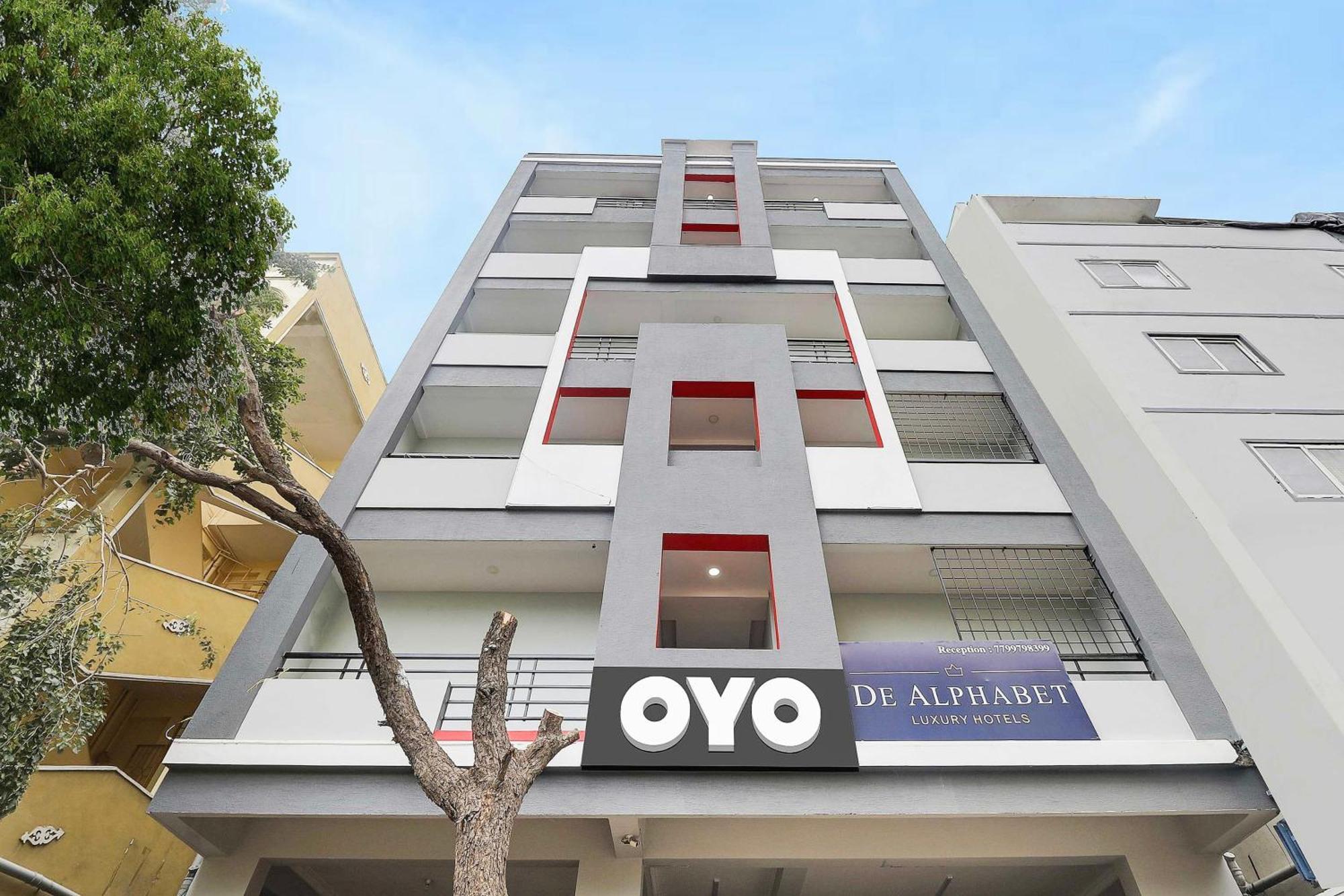 Super Townhouse De Alphabet Hotel Kukatpally Nexus Mall Hajdarábád Exteriér fotografie
